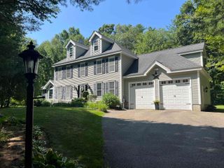 4 Felicia Drive, Newton, NH 03858