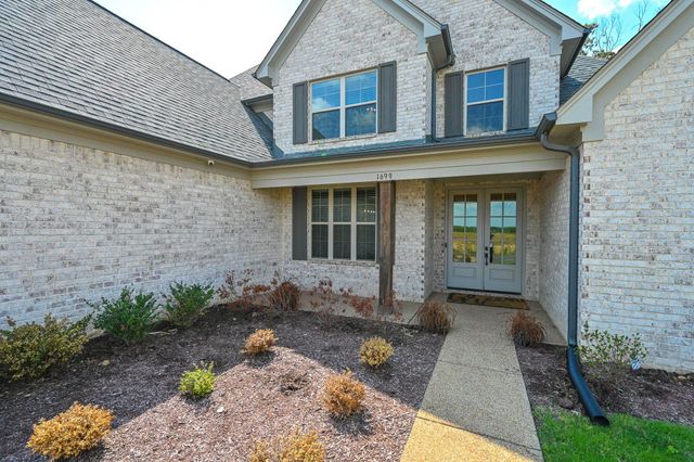 1699 BAISLEY DR, Nesbit, MS 38651