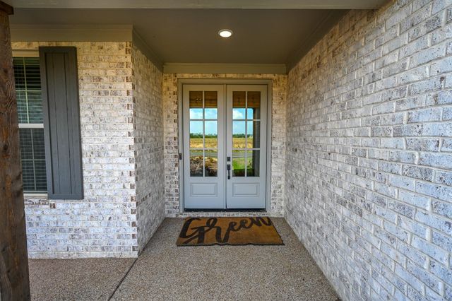 1699 BAISLEY DR, Nesbit, MS 38651