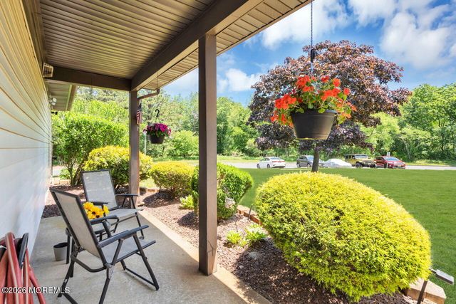 286 Greenwood Loop Road, Brick, NJ 08724