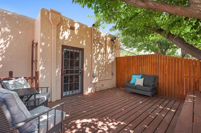 313 Carlisle Boulevard SE, Albuquerque, NM 87106