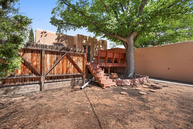 313 Carlisle Boulevard SE, Albuquerque, NM 87106