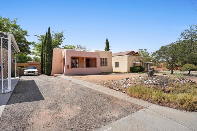 313 Carlisle Boulevard SE, Albuquerque, NM 87106