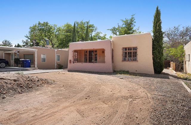 313 Carlisle Boulevard SE, Albuquerque, NM 87106