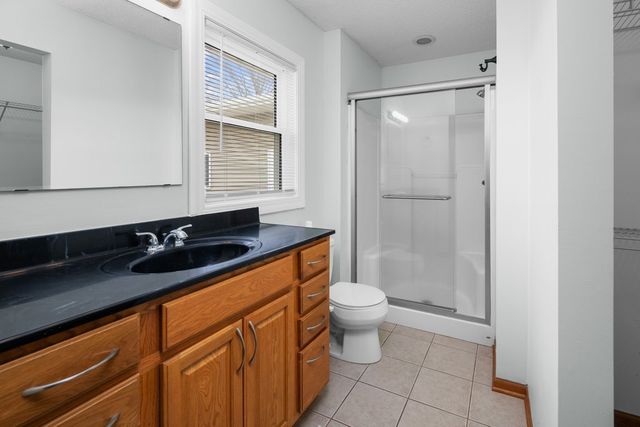 104 2nd St Court, Donahue, IA 52746