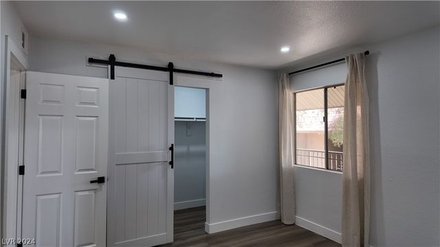 5170 River Glen Drive 244, Las Vegas, NV 89103