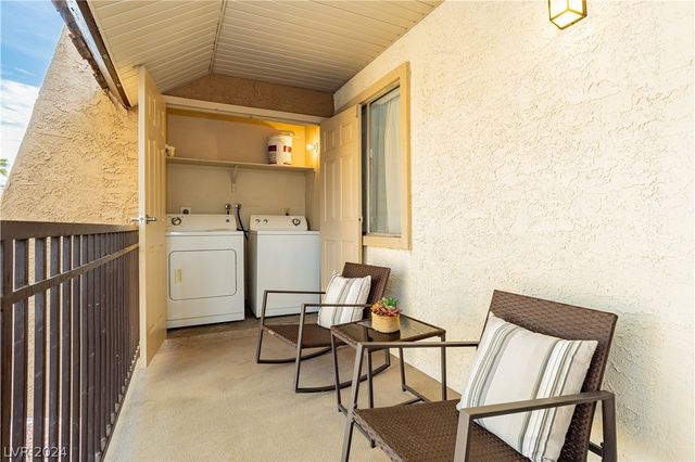 5170 River Glen Drive 244, Las Vegas, NV 89103