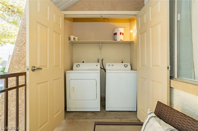 5170 River Glen Drive 244, Las Vegas, NV 89103