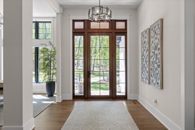 221 Lookout Crest Lane, Lookout Mountain, GA 30750