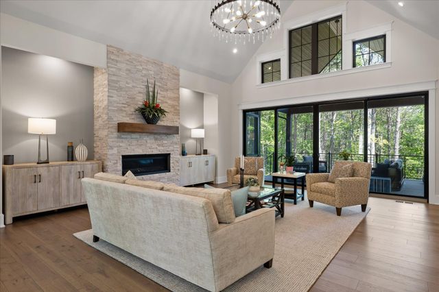 221 Lookout Crest Lane, Lookout Mountain, GA 30750