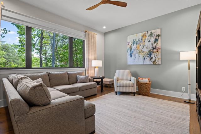 221 Lookout Crest Lane, Lookout Mountain, GA 30750