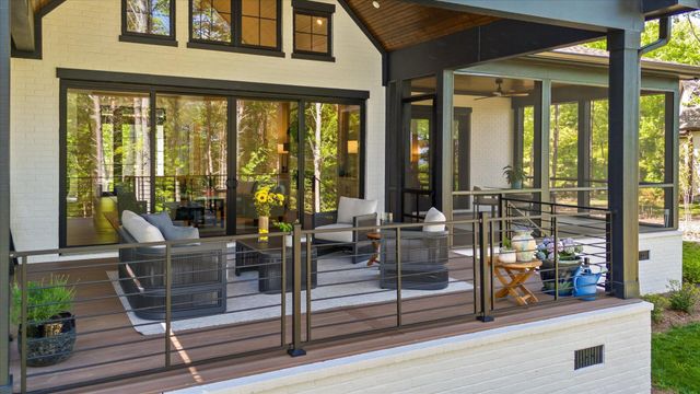221 Lookout Crest Lane, Lookout Mountain, GA 30750