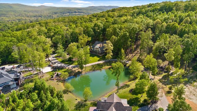 221 Lookout Crest Lane, Lookout Mountain, GA 30750