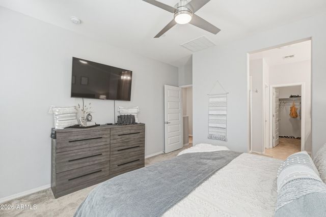 1677 E BRIDGEPORT Parkway, Gilbert, AZ 85295