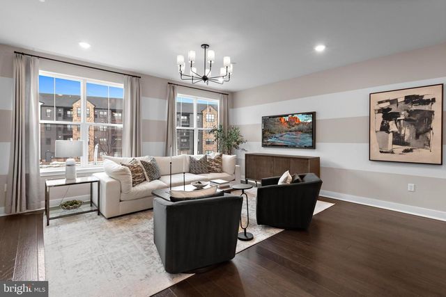 125 LOIS SERUBY, Titusville, NJ 08560