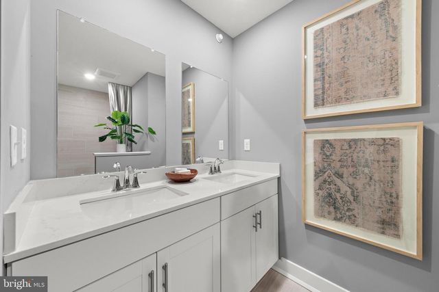 125 LOIS SERUBY, Titusville, NJ 08560