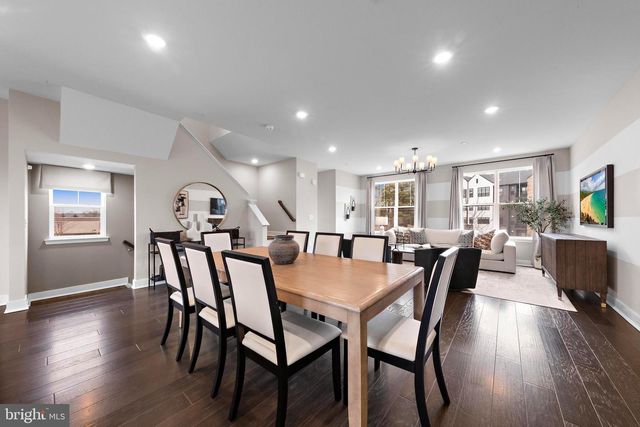 125 LOIS SERUBY, Titusville, NJ 08560