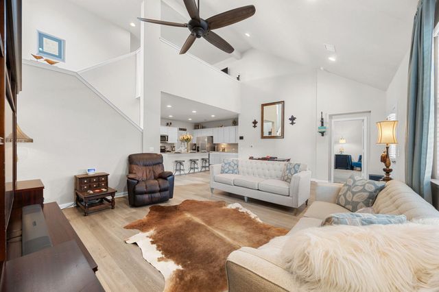 129 Empress Tree DR, Leander, TX 78641