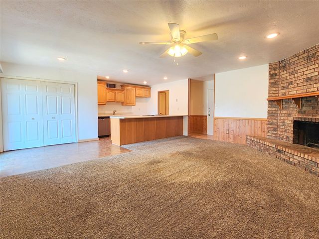 5400 Ragan Drive, The Colony, TX 75056