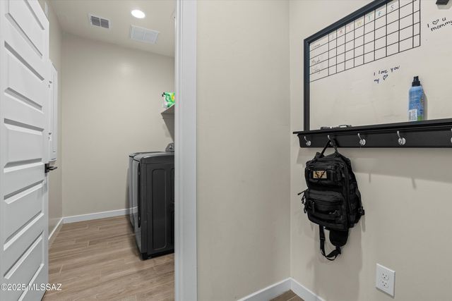 11162 S Golden Aspen Drive, Vail, AZ 85641