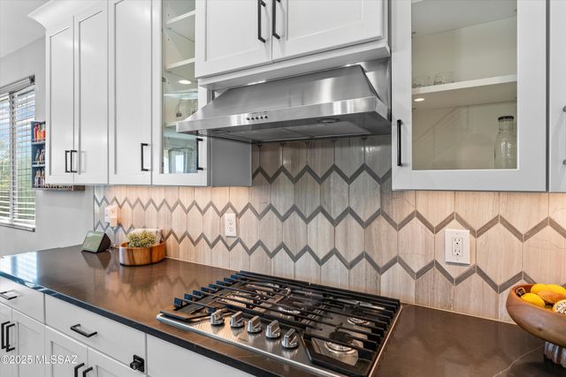 11162 S Golden Aspen Drive, Vail, AZ 85641