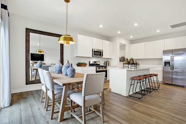 5649 Palazzo Lane, Mccordsville, IN 46055