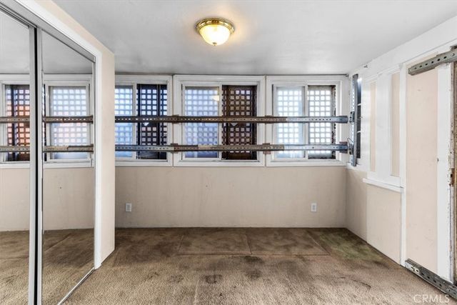 324 W 47th Place, Los Angeles, CA 90037