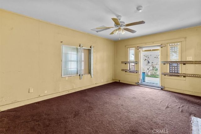 324 W 47th Place, Los Angeles, CA 90037