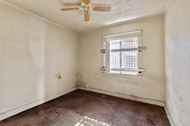324 W 47th Place, Los Angeles, CA 90037