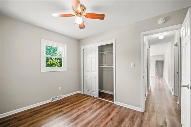2708 Fairlane Avenue, Waterloo, IA 50702