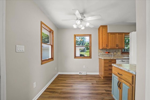 2708 Fairlane Avenue, Waterloo, IA 50702