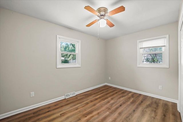 2708 Fairlane Avenue, Waterloo, IA 50702
