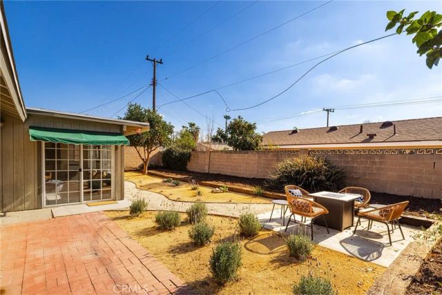 2206 Stinson Street, Simi Valley, CA 93065