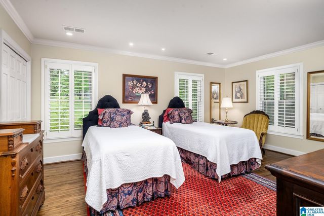 3923 SEVEN BARK CIRCLE, Mountain Brook, AL 35243