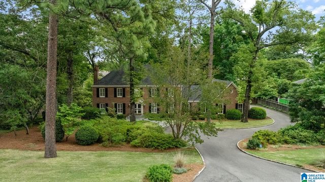 3923 SEVEN BARK CIRCLE, Mountain Brook, AL 35243