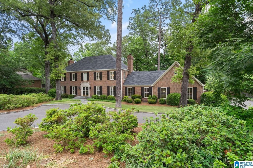 3923 SEVEN BARK CIRCLE, Mountain Brook, AL 35243