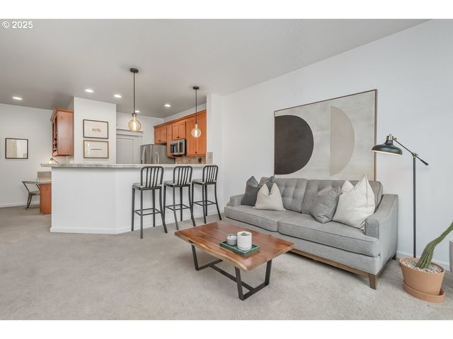 3565 SUMMERLINN Dr, West Linn, OR 97068