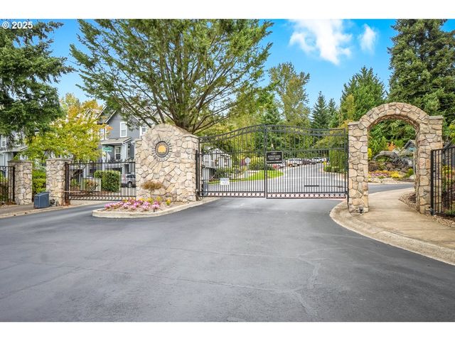 3565 SUMMERLINN Dr, West Linn, OR 97068