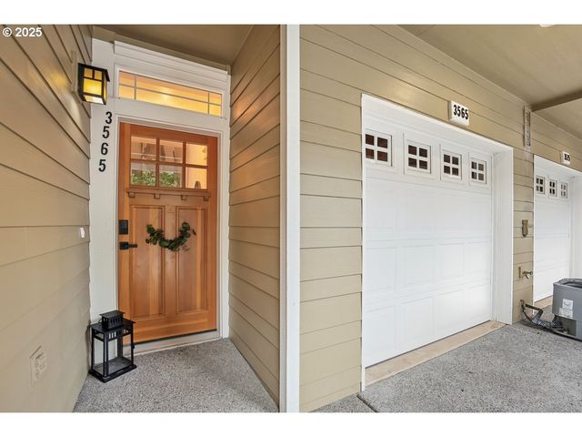 3565 SUMMERLINN Dr, West Linn, OR 97068