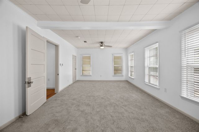401 N Dallas Street, Ennis, TX 75119