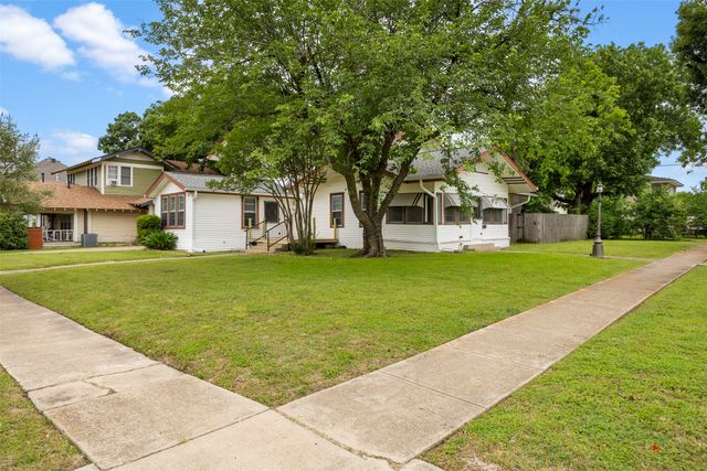 401 N Dallas Street, Ennis, TX 75119