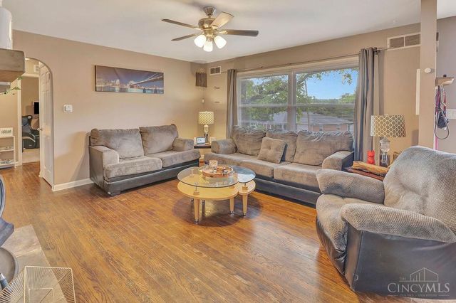 1210 Clovernook Drive, Hamilton, OH 45013