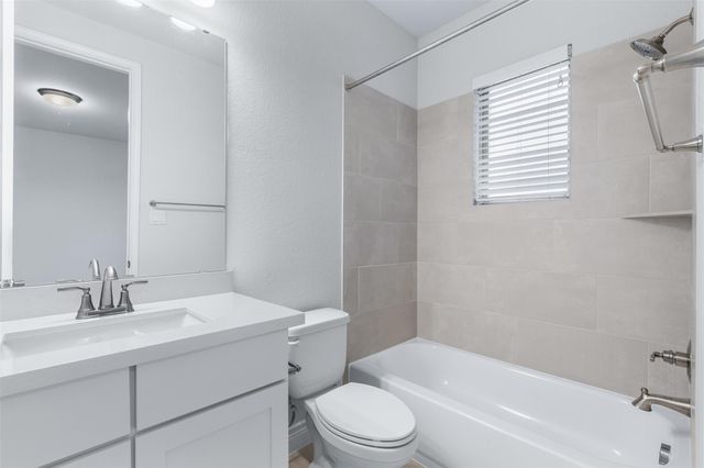 501 Sierra Lisa CV, Liberty Hill, TX 78642