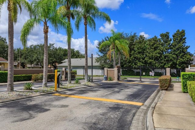 5537 BURLWOOD DRIVE, Orlando, FL 32810