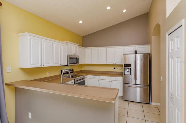 5537 BURLWOOD DRIVE, Orlando, FL 32810