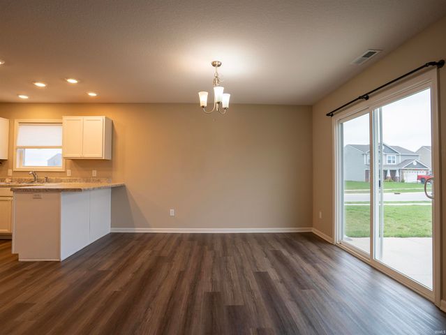 4922 Hammock Drive, Fort Wayne, IN 46818