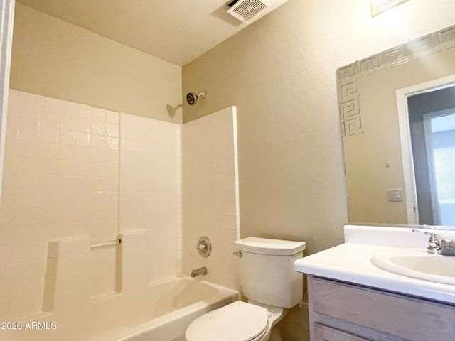 8930 W Catalina Drive, Phoenix, AZ 85037