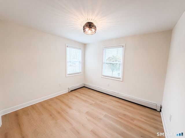 33 Forest Avenue, Groton, CT 06355