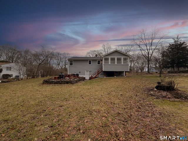 33 Forest Avenue, Groton, CT 06355