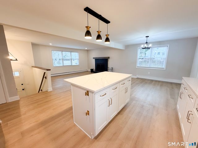 33 Forest Avenue, Groton, CT 06355